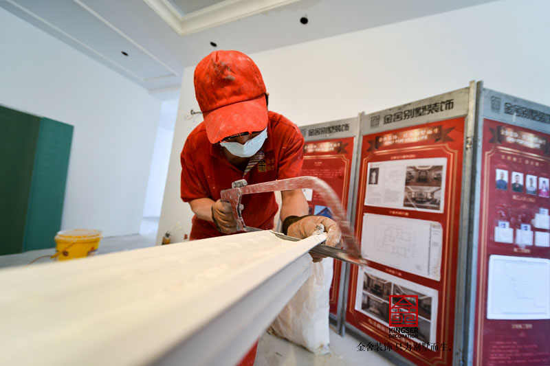 榮盛華府裝修施工現場油工階段